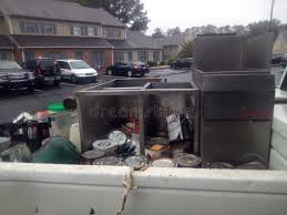 Best Recycling Services for Junk  in Bristol, CT