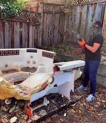 Best Estate Cleanout  in Bristol, CT
